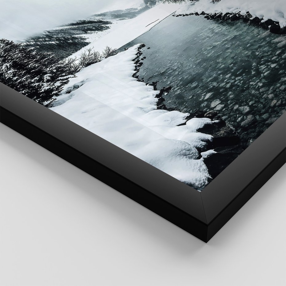 Zestaw obrazy w ramie 40x50 galeria - Jeleń, górska, chatka, zima - rama czarna