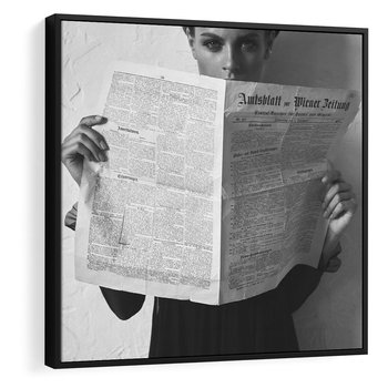 Obraz w ramie 50x50 - Nowe Wiadomości - retro zdjęcie, czarno białe - rama czarna