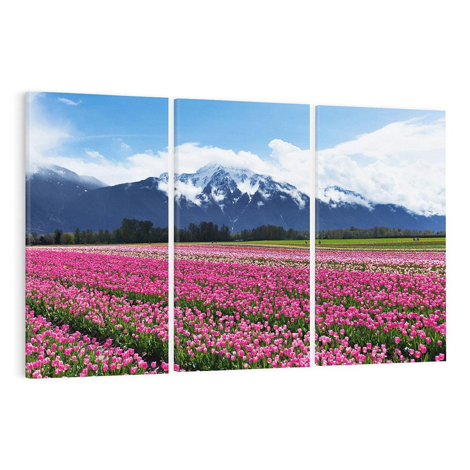 Obraz na płótnie 120x80 - Tulipany w malowniczym krajobrazie" - tulipany, krajobraz