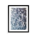 Plakat w ramie 30x40 - Magia Śnieżnych Kryształków - śnieg, szron - rama czarna