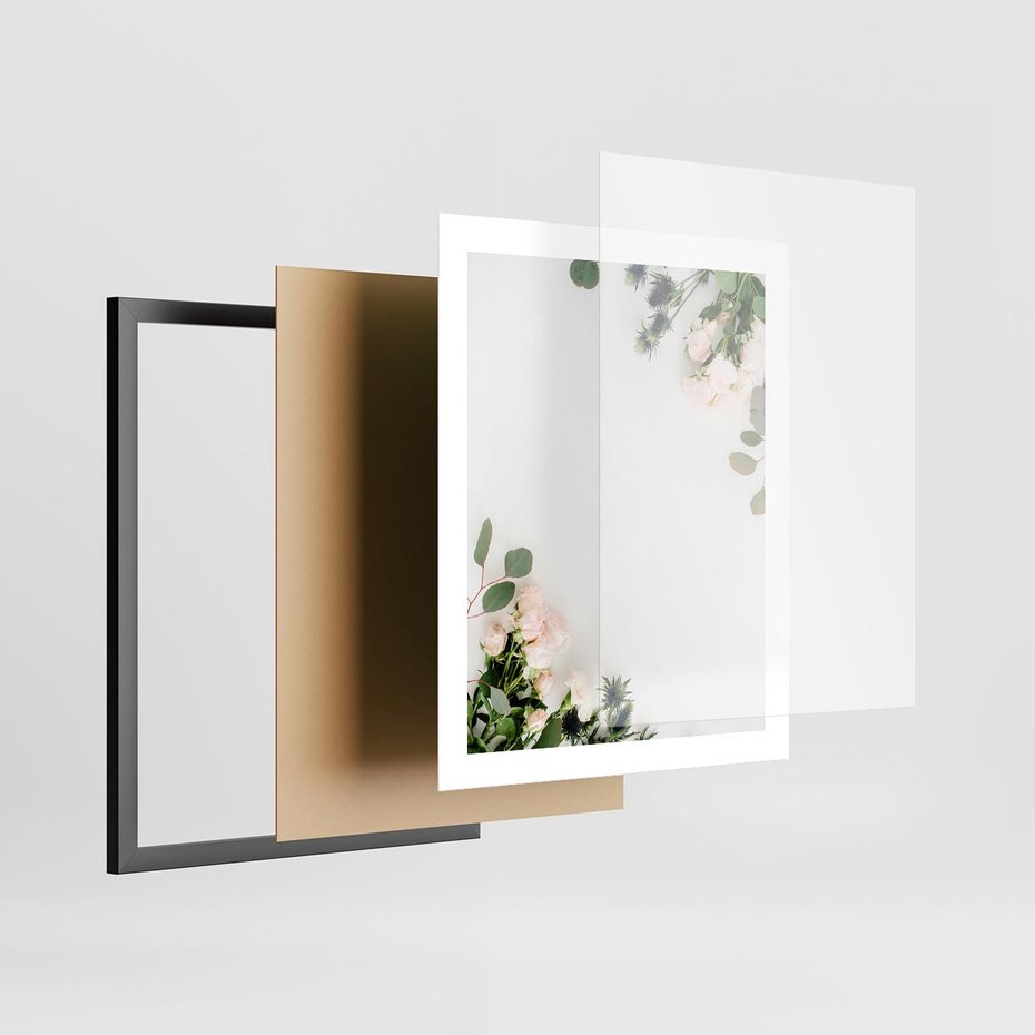 Plakat w ramie 40x50 - Kompozycja z Białych Róż i Eukaliptusa - kompozycja z białych kwiatów na białym tle, róże - rama czarna