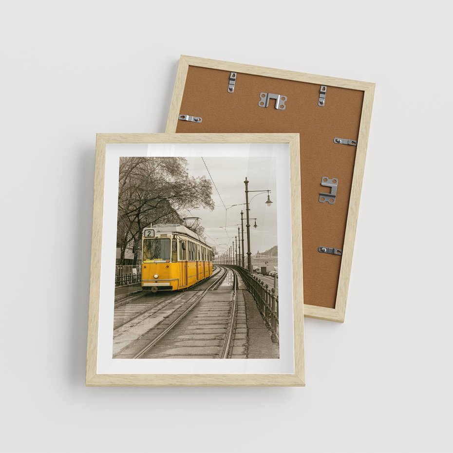 Plakat w ramie 40x50 - Tramwaj w Lizbonie - Lizbona, tramwaj - rama drewno