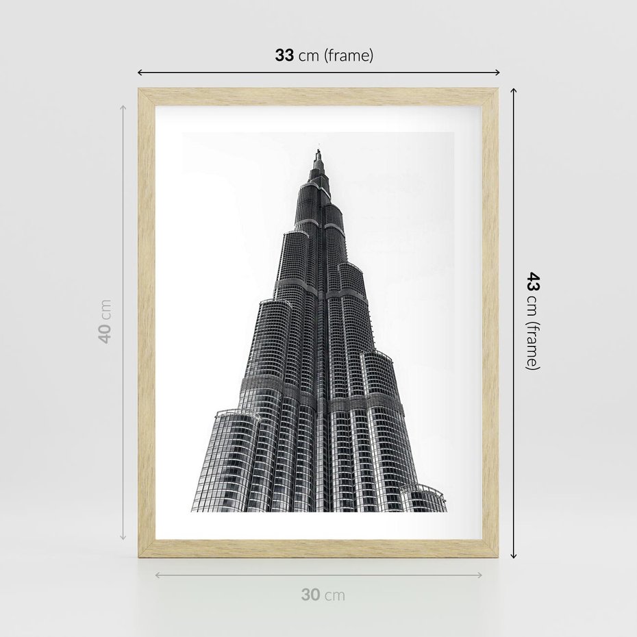 Plakat w ramie 30x40 - Wieżowiec w Monochromii - wieżowiec, architektura - rama drewno