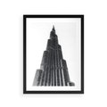 Plakat w ramie 30x40 - Wieżowiec w Monochromii - wieżowiec, architektura - rama czarna