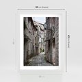 Plakat w ramie 30x40 - Malownicza uliczka we Włoszech - uliczka, Włoch - rama biała