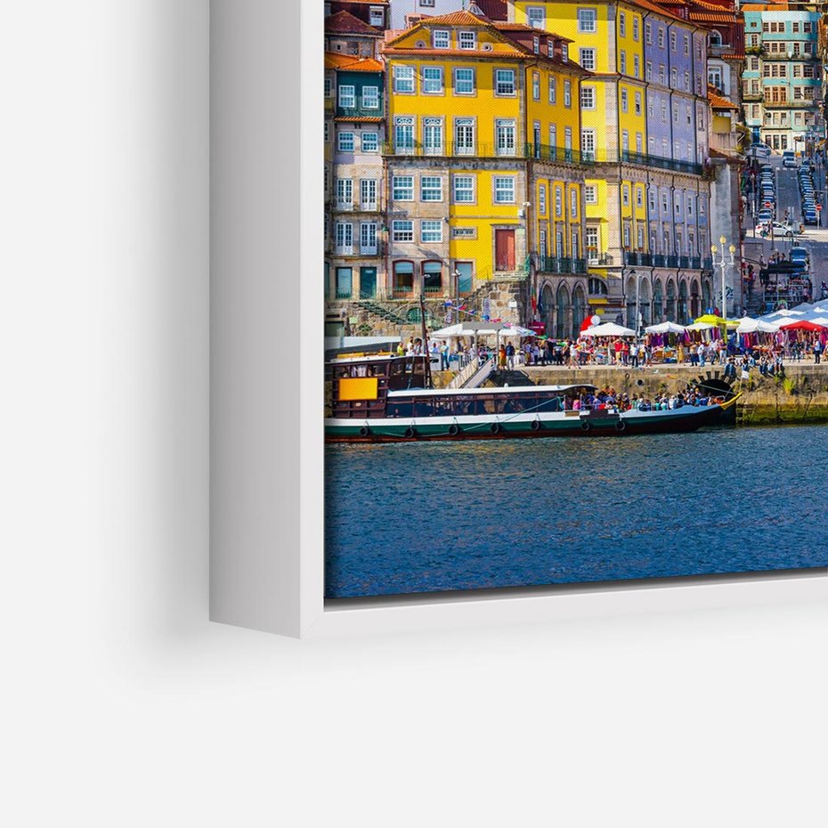 Obraz w ramie 50x50 - Kolorowa Przystań - nadmorskie miasto, kolorowe budynki - rama biała