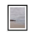Plakat w ramie 30x40 - Mglista plaża - plaża, mgła - rama czarna