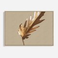 Obraz w ramie 70x50 - Piękno w Detalu - złoty, liść - rama drewno
