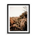 Plakat w ramie 50x70 - Jesienna Harmonia - suche paprocie, jesienny krajobraz - rama czarna