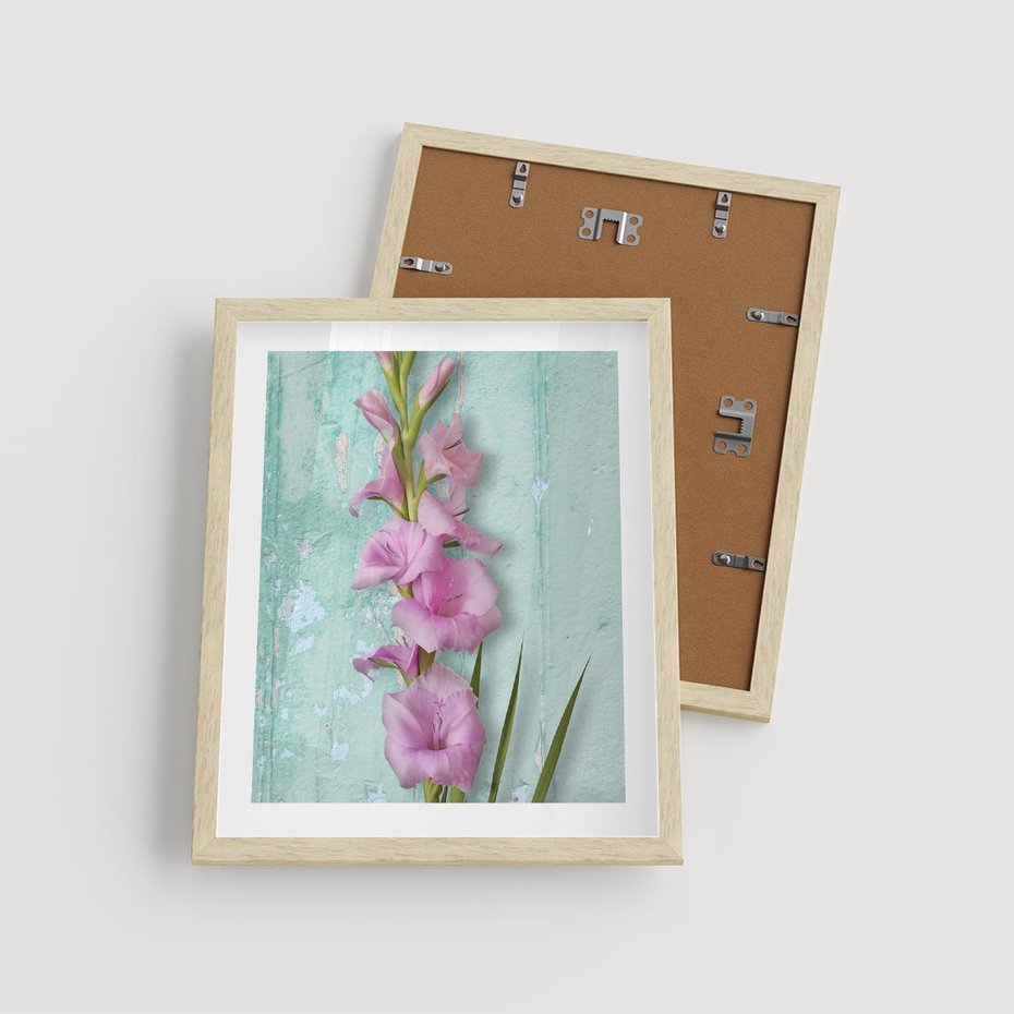 Plakat w ramie 40x50 - Piękno w delikatności - kwiaty, różowe - rama drewno