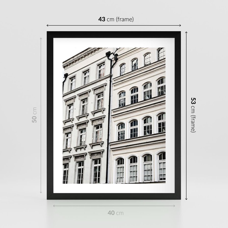 Plakat w ramie 40x50 - Urok Starej Kamienicy - budynki, miasto - rama czarna