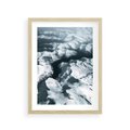 Plakat w ramie 30x40 - Ośnieżone Szczyty z Wysoka - ośnieżone szczyt górskie, zdjęcie z lotu ptaka - rama drewno