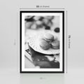 Plakat w ramie 50x70 - Makaroniki w Szarości - czarno biała fotografia, plakat - rama czarna
