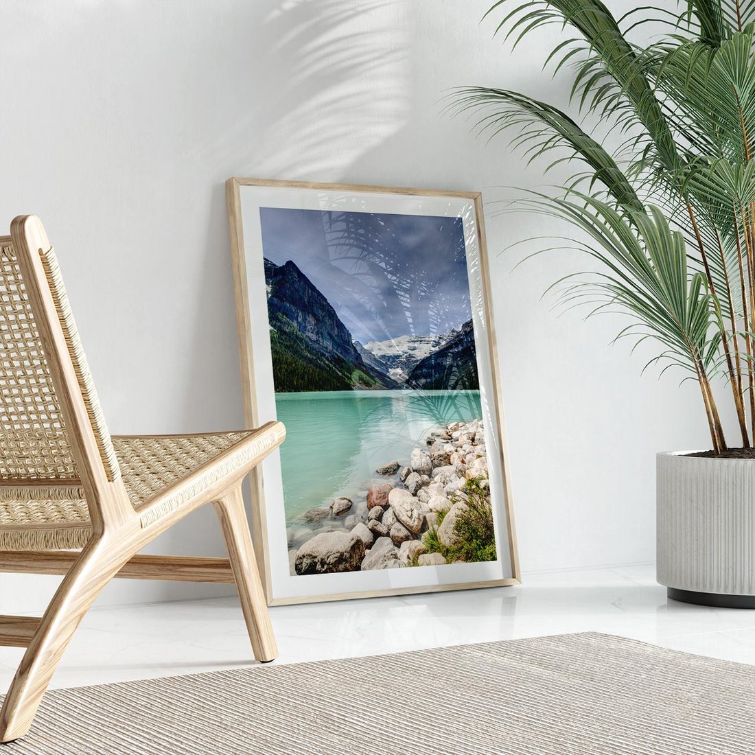 Plakat w ramie 30x40 - Górskie jezioro - spokój i piękno - jezioro, górskie - rama drewno