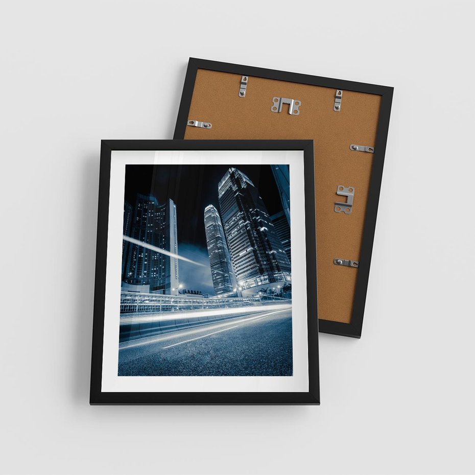 Plakat w ramie 40x50 - Nocne pejzaże miasta - miasto, nocą - rama czarna