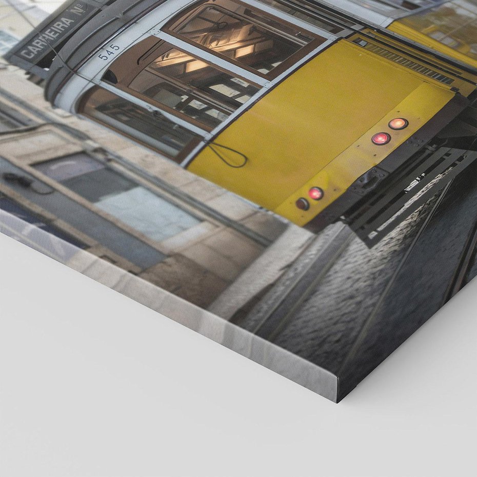 Obraz na płótnie 80x80 - Urok tramwajów Lizbony - tramwaj, Lizbona