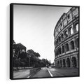 Obraz w ramie 50x50 - Echa Historii - czarno biała fotografia, koloseum - rama czarna