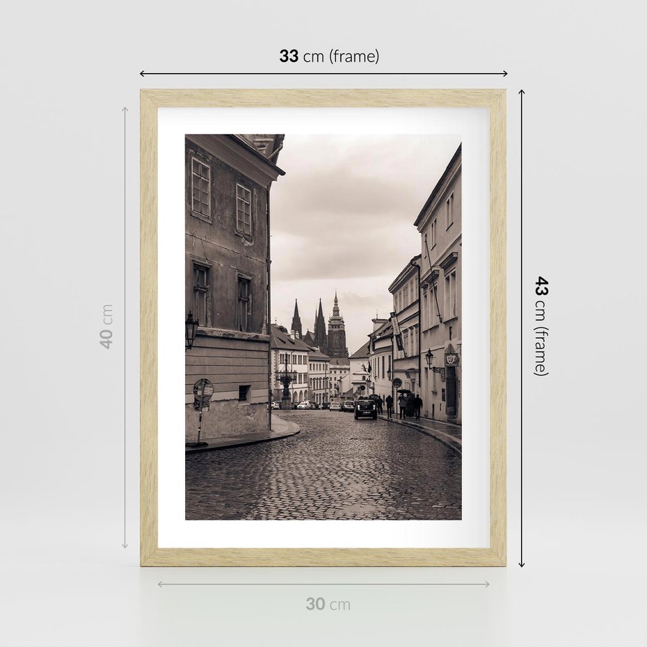 Plakat w ramie 30x40 - Przygoda Na Horyzoncie - uliczka, perspektywa - rama drewno