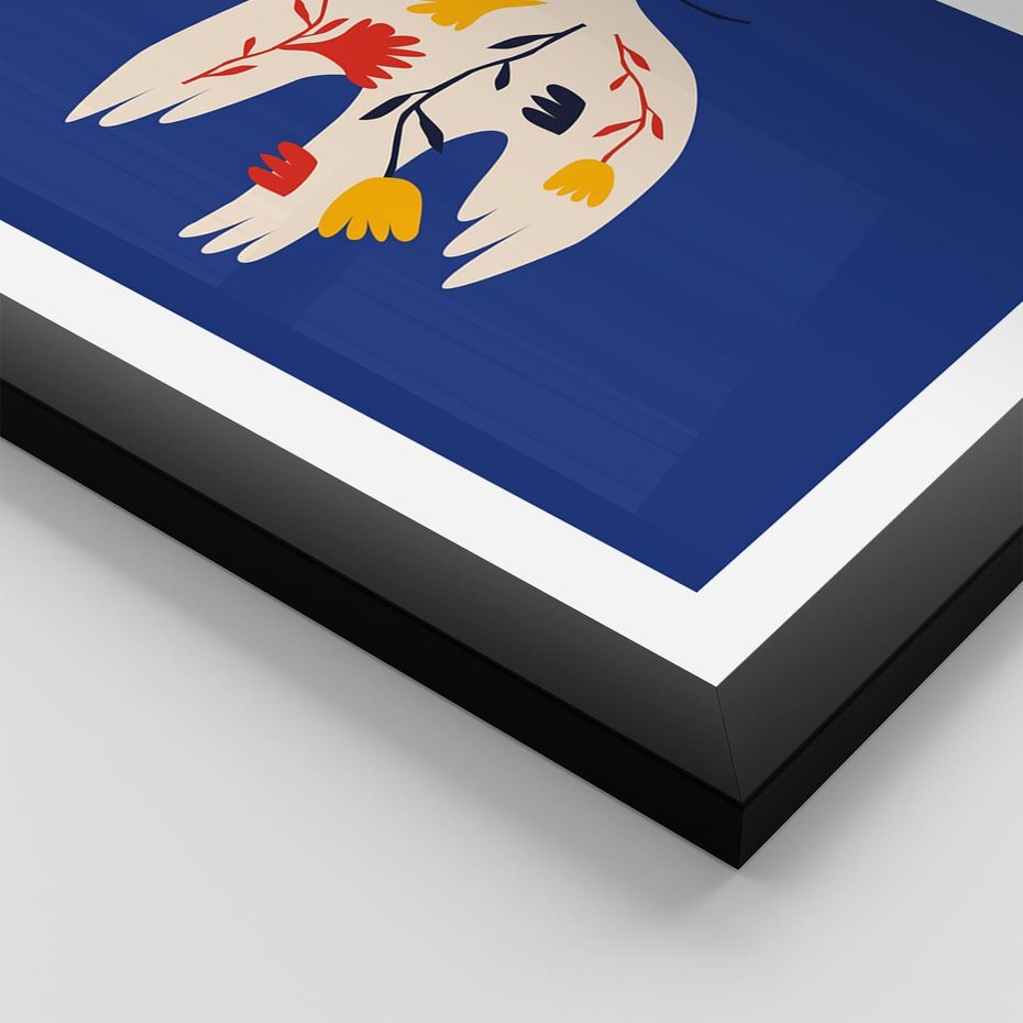 Plakat w ramie 40x50 - Bezczasowy Szept - niebieskie tło, abstrakcyjny biały ptak - rama czarna