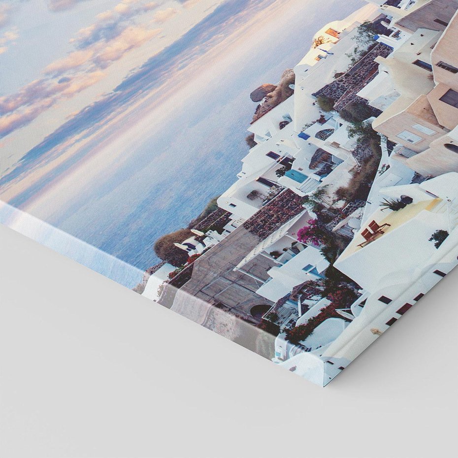 Obraz na płótnie 120x80 - Biel ponad Błękitem - Santorini, białe budynki