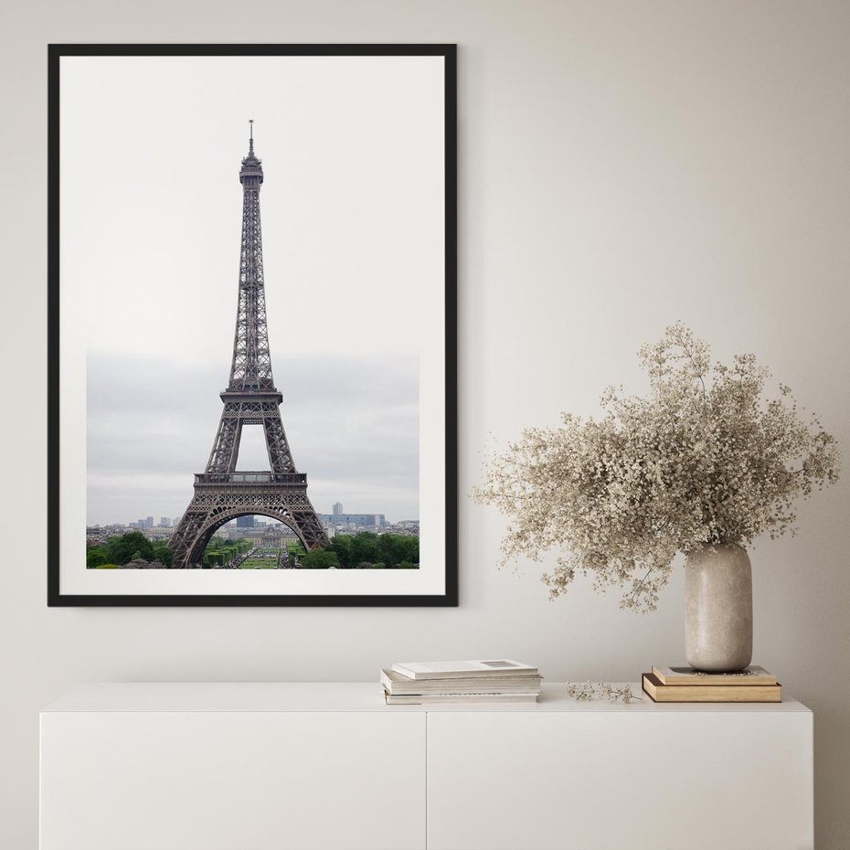 Plakat bez ramy 30x40 - Eiffla w mglistym świetle - Eiffla, Paryż