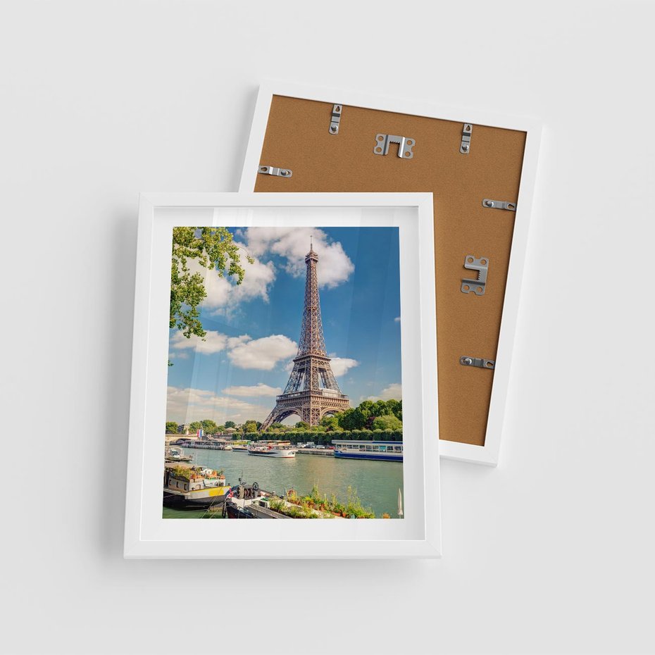 Plakat w ramie 40x50 - Paryżska ikona Francji - wieża Eiffla, Paryż - rama biała