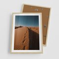 Plakat w ramie 50x70 - Piasek pustyni w ogniu - pustynia, piasek - rama drewno
