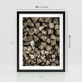 Plakat w ramie 40x50 - Piękno Drewna - belki drewna, drewno - rama czarna