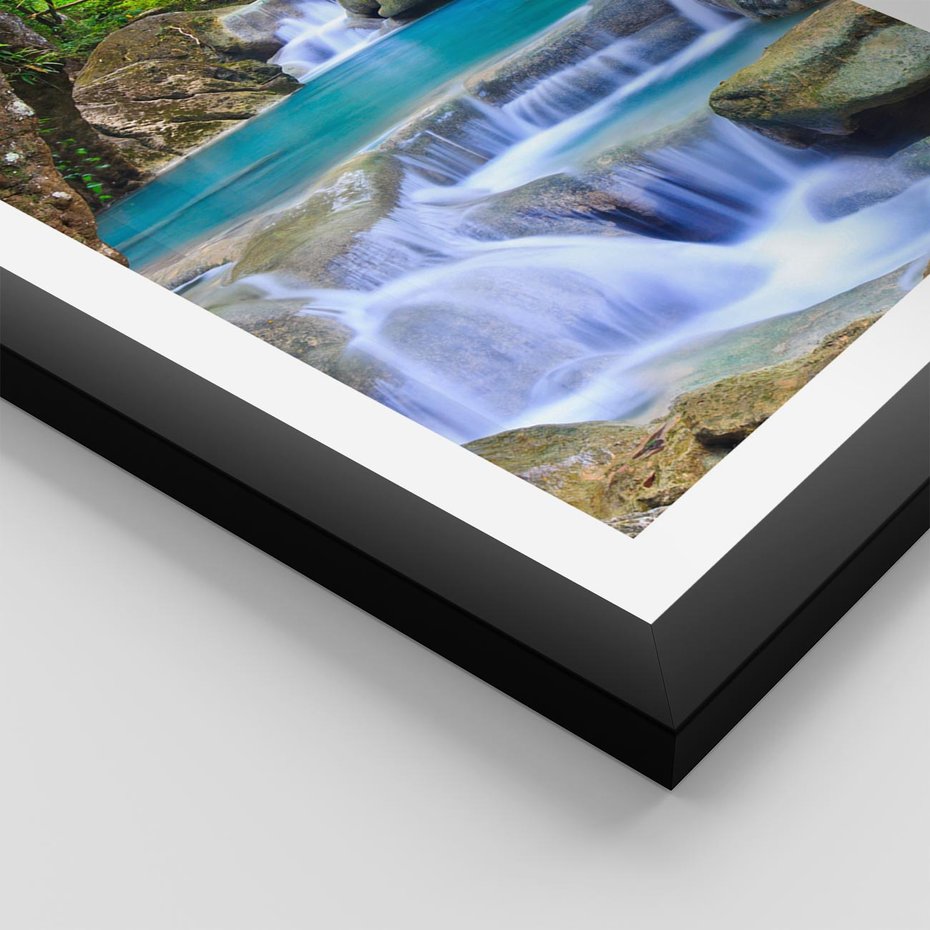 Plakat w ramie 50x70 - Siła Rzeki i Urok Wodospadu - rzeka, wodospad - rama czarna