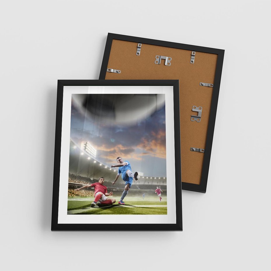 Plakat w ramie 40x50 - Ekscytacja Sportowego Świata - gol, mecz - rama czarna