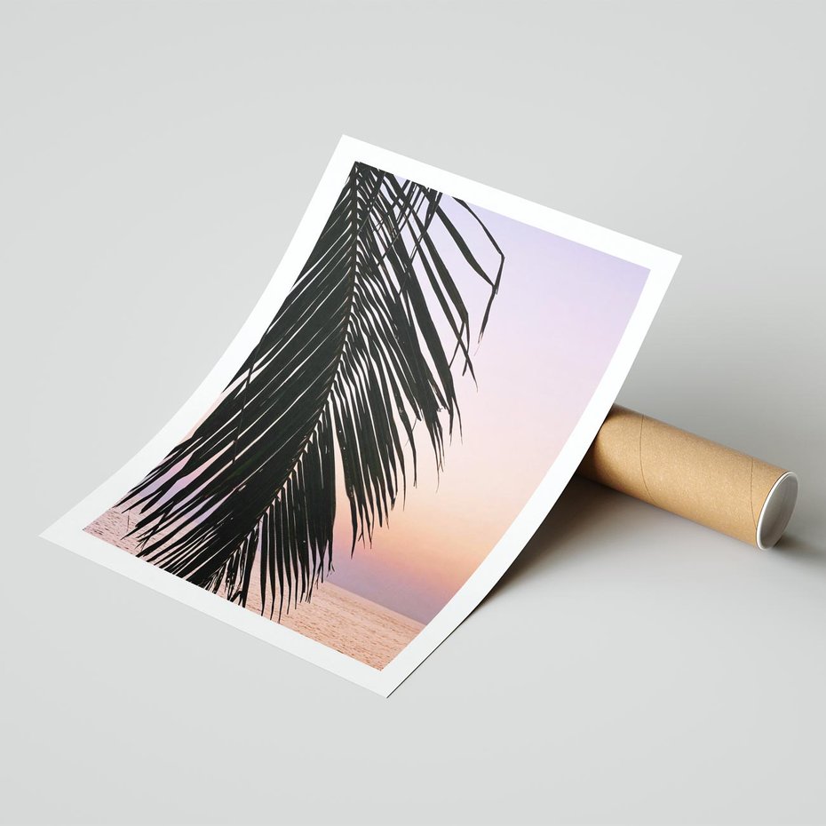 Plakat bez ramy 21x30 - Liście Palmy nad Morzem - zachód słońca, liście palmy na tle nieba i morza