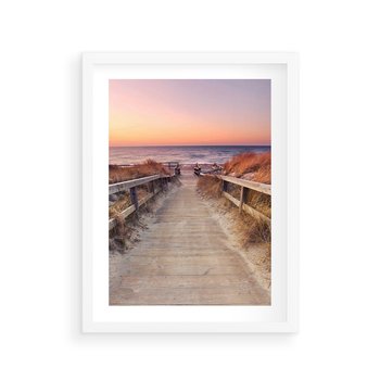 Plakat w ramie 30x40 - Spacer Wśród Przyboju - dróżka, morze - rama biała