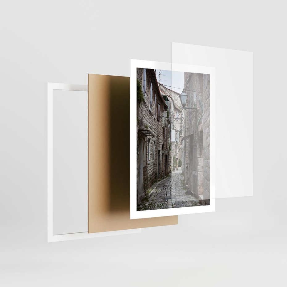 Plakat w ramie 50x70 - Malownicza uliczka we Włoszech - uliczka, Włoch - rama biała