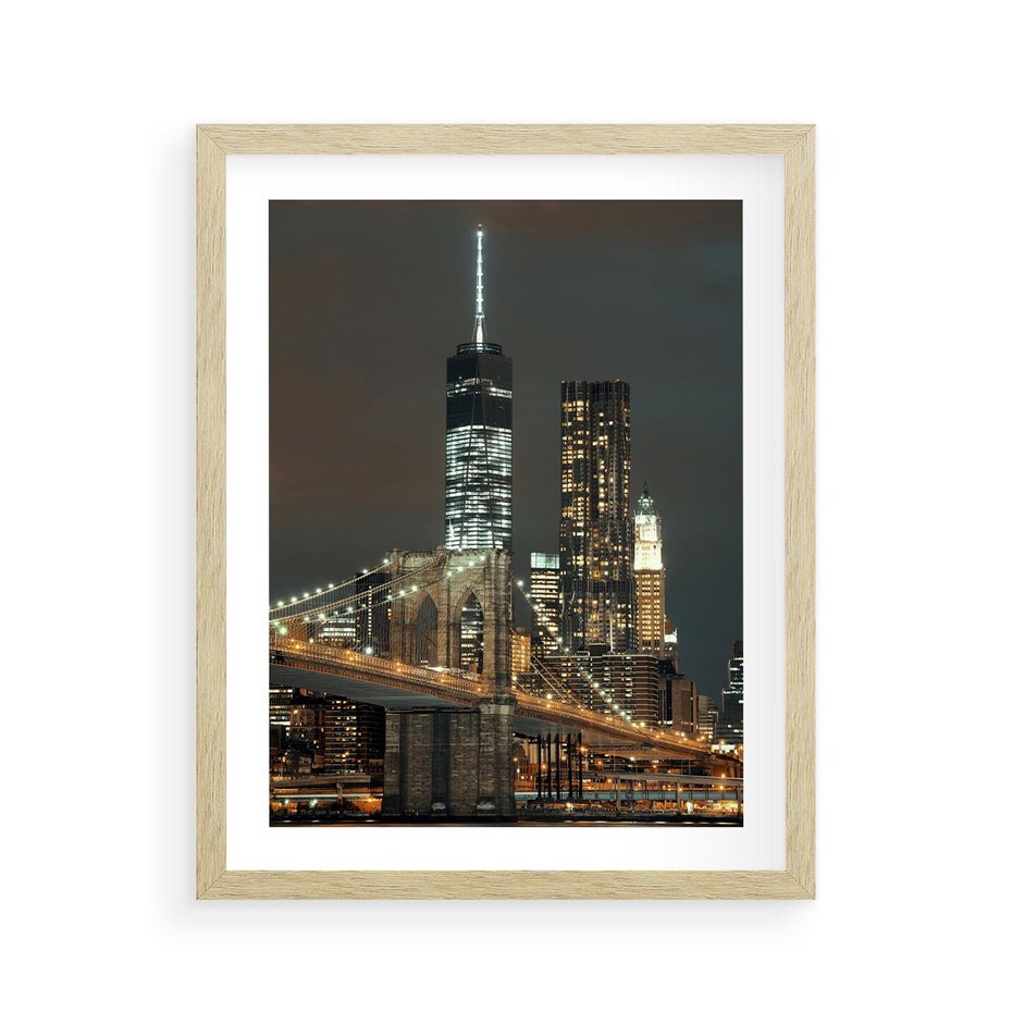 Plakat w ramie 40x50 - Miasto rozświetlone nocnym blaskiem - miasto, nocą - rama drewno