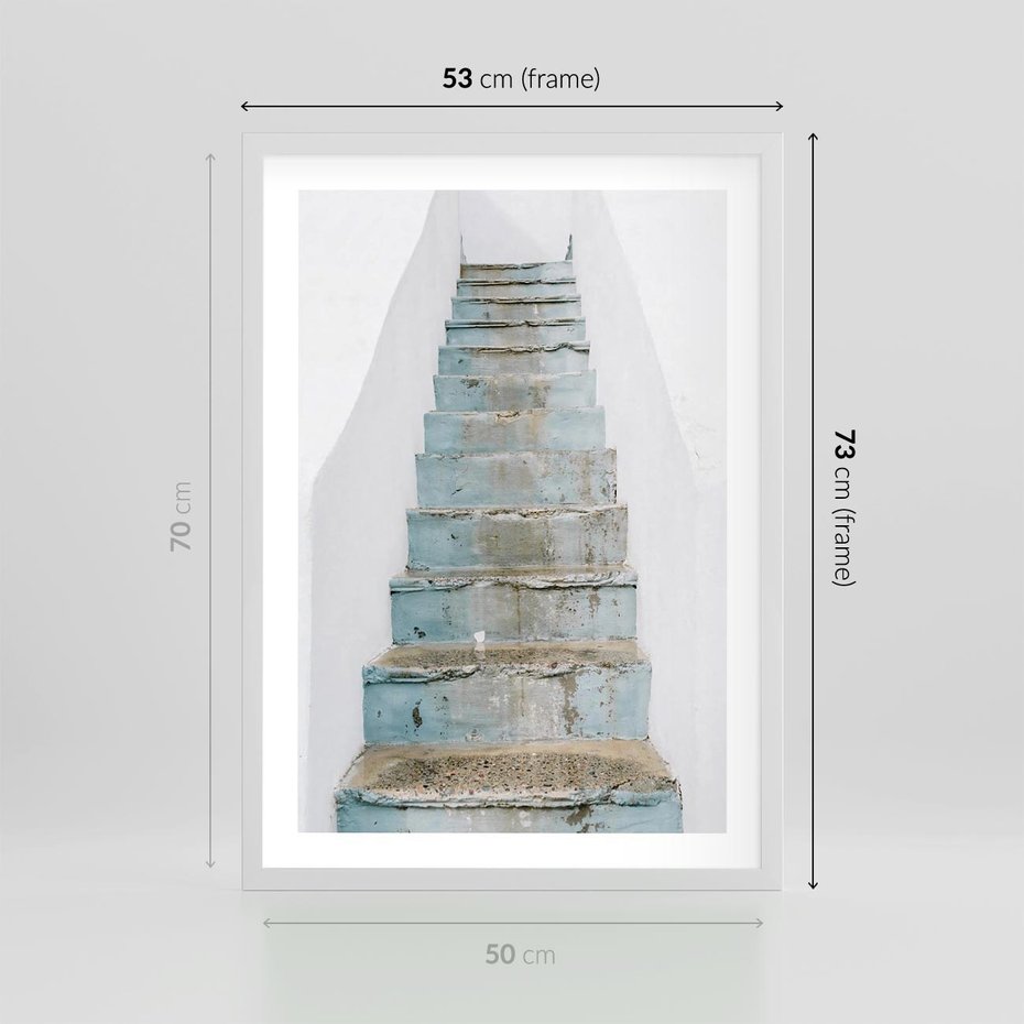 Plakat w ramie 50x70 - Niebieskie Schody Santorini - stare kamienne schody, niebieskie schody - rama biała