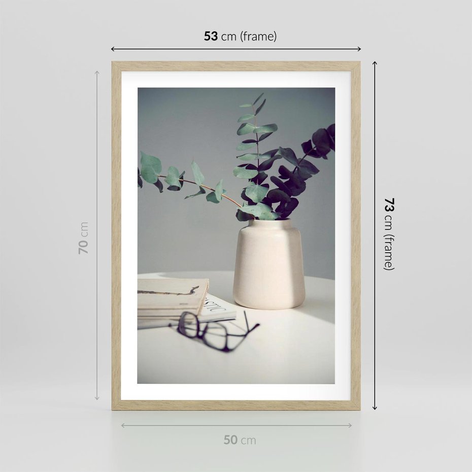 Plakat w ramie 50x70 - Eukaliptusowa Cisza - kompozycja, liście eukaliptusa w wazonie - rama drewno