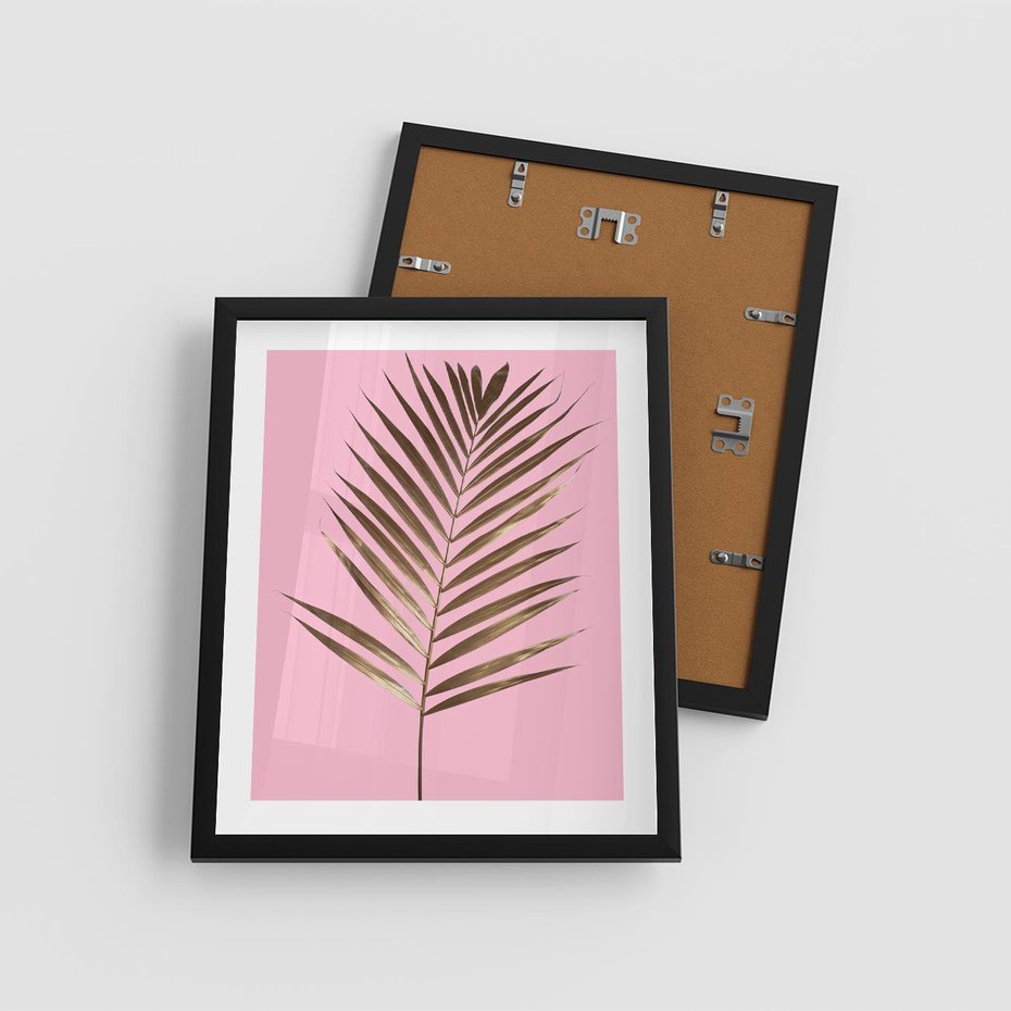 Plakat w ramie 40x50 - Promienie złotej palmy - złota, palma - rama czarna