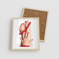 Plakat w ramie 40x50 - Manicure spa: piękno i relaks - manicure, spa - rama drewno
