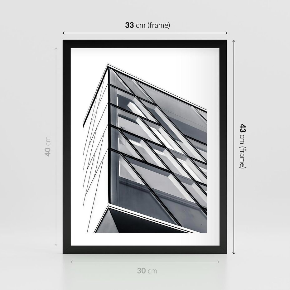 Plakat w ramie 30x40 - Architektura Przyszłości: Czarno-Białe Ujęcie - nowoczesna architektura, czarno białe zdjęcie - rama czarna