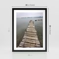 Plakat w ramie 40x50 - Jeziorne Refleksje - pomost, jezioro - rama czarna