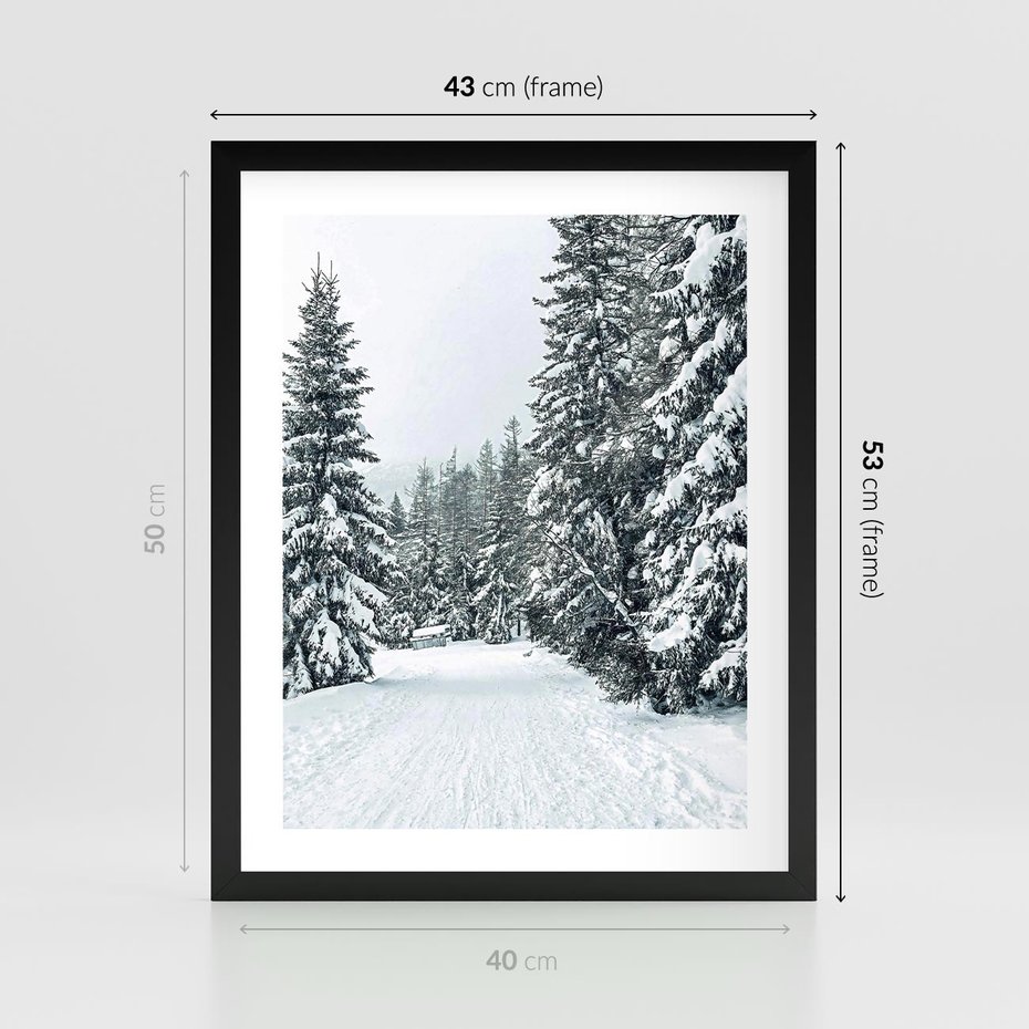 Plakat w ramie 40x50 - Magia Zimy na Obrazie - las, zima - rama czarna