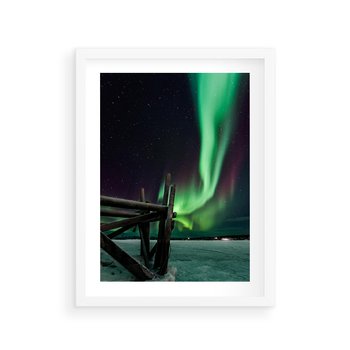 Plakat w ramie 30x40 - Zorza polarna w tajemniczej nocnej przestrzeni - zorza, polarna - rama biała