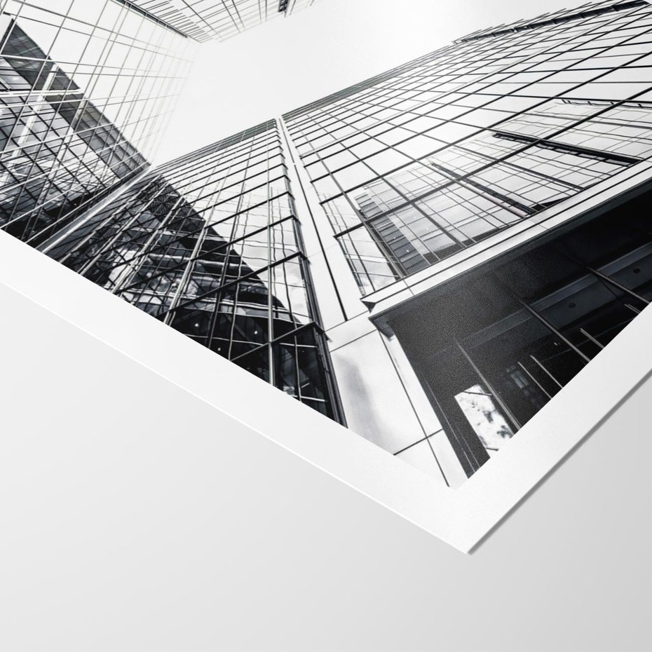 Plakat bez ramy 50x70 - Wznoszący się Wysoko - architektura, wysoki wieżowiec