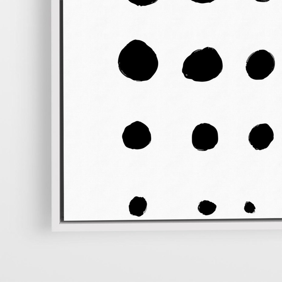 Obraz w ramie 50x50 - Refleksje Światła - minimalistyczna kompozycja, czarne kropkina białym tle - rama biała