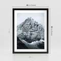 Plakat w ramie 40x50 - Surowość Gór - śnieg, zima w górach - rama czarna