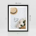 Plakat w ramie 30x40 - Urok Kobiecej Fotografii - kompozycja kobieca, fotografia - rama czarna