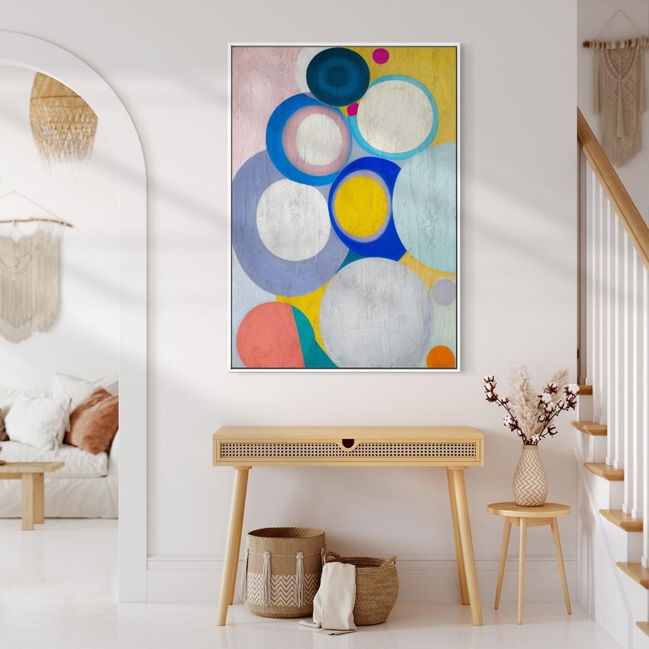 Obraz w ramie 80x120 - Rozkwitająca Symfonia Serca - abstrakcyjne geometryczne kształty, olejny obraz - rama biała