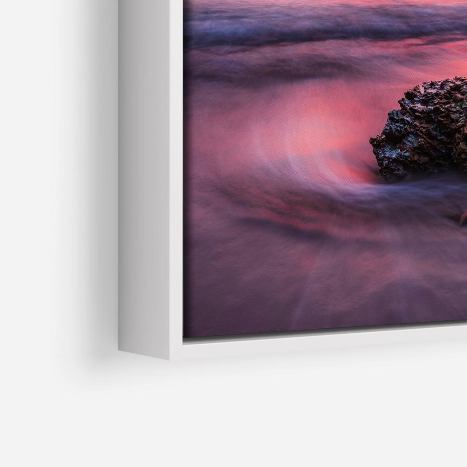 Obraz w ramie 80x80 - Zaklęty Zachód - magiczny zachód słońca, fioletowe - rama biała