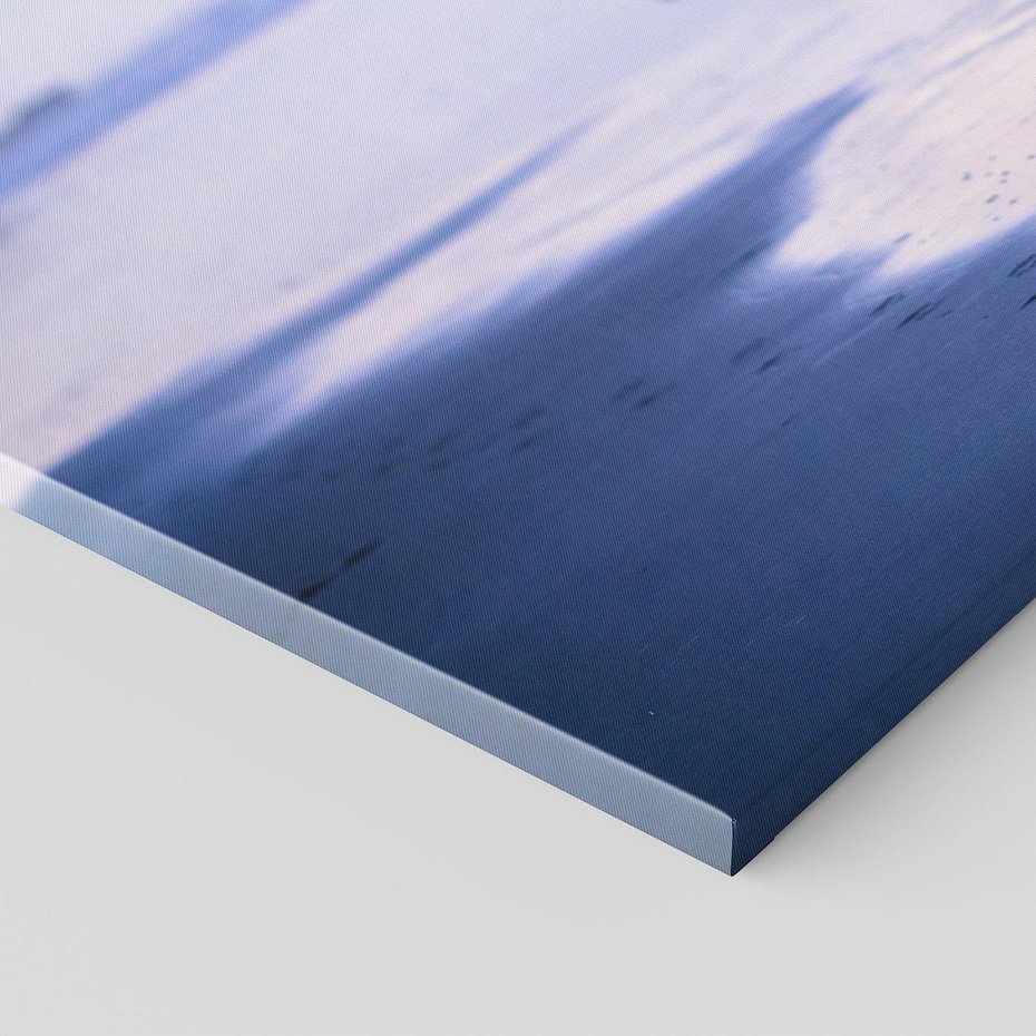 Obraz na płótnie 70x50 - Morze Emocji na Desce Surfera - surfer, surfing