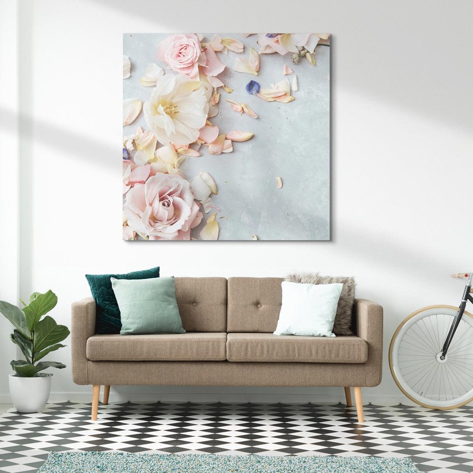 Obraz na płótnie 60x60 - Róże: kwiatowy urok - róże, kwiaty